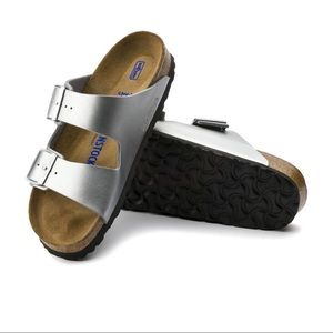 ✨GREAT CONDITION✨ Birkenstock Arizona Soft Footbed Sandal in Silver Size 36